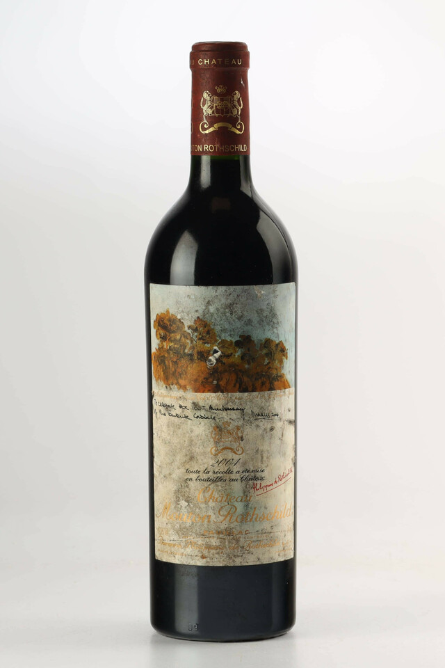 Chateau Mouton Rothschild, 2004