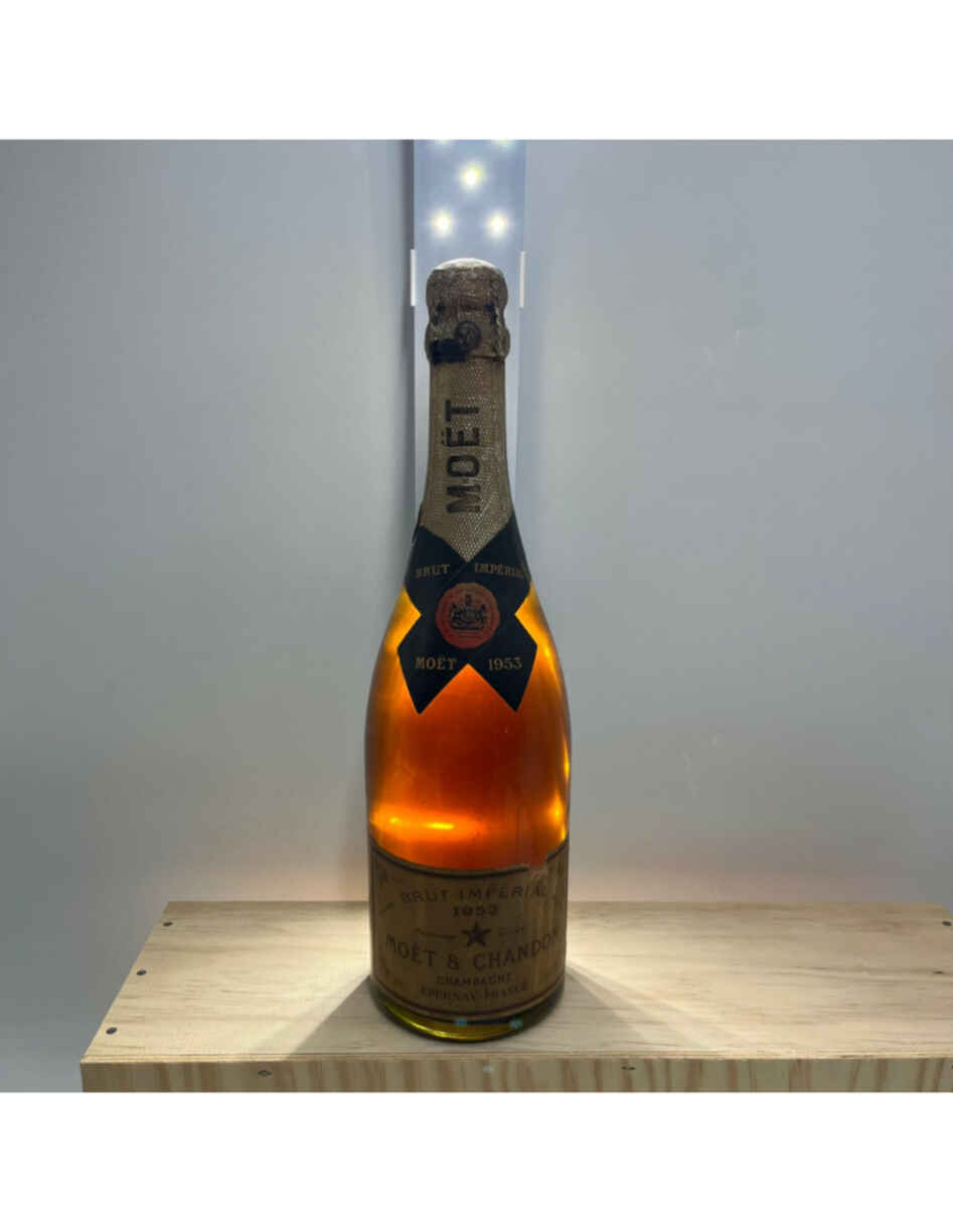 Moet & Chandon Brut Imperial Rose 1953