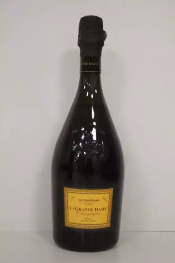 Veuve Clicquot La Grande Dame 1990