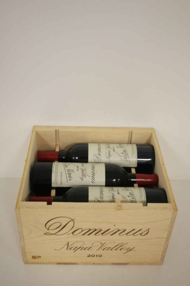 Christian Moueix Dominus 2010