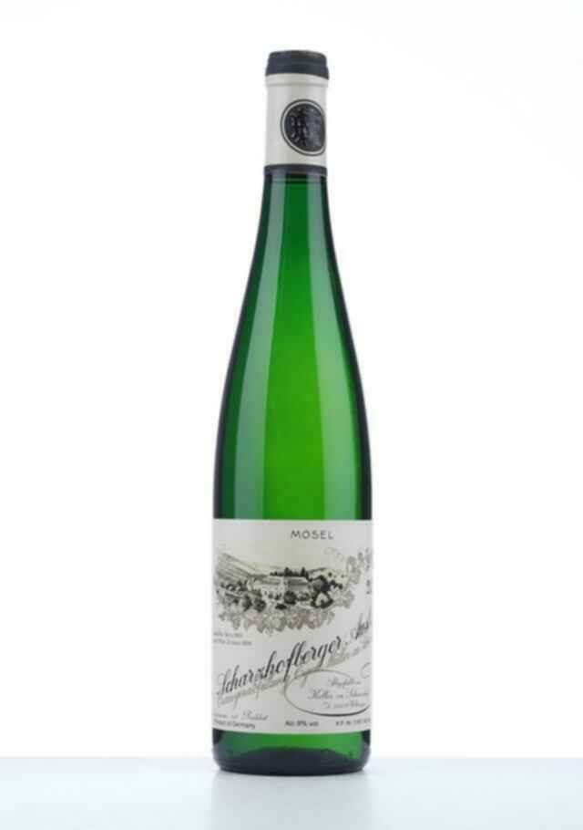Egon Muller Scharzhofberger Riesling Auslese 2010