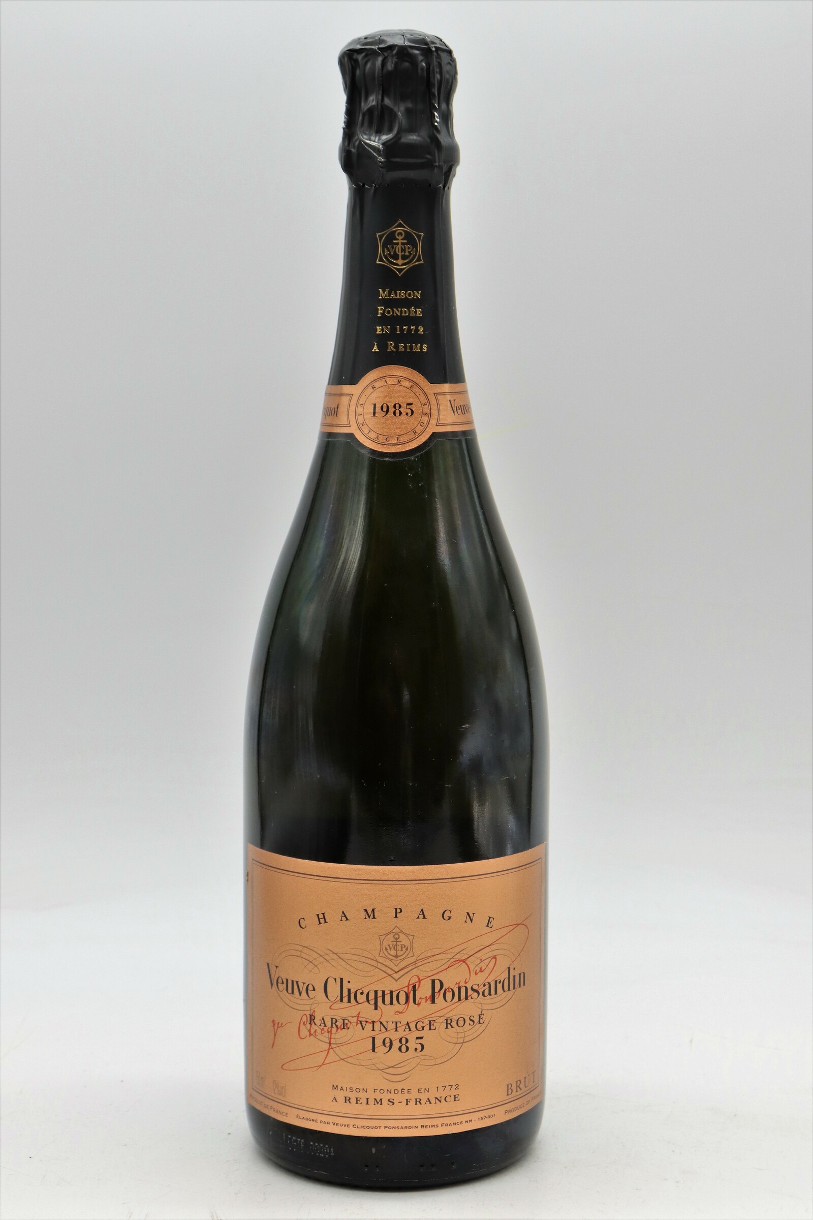 ワイン veuve clicquot ponsardin 1985 Acquista Champagne - Veuve Clicquot Ponsardin Vintage